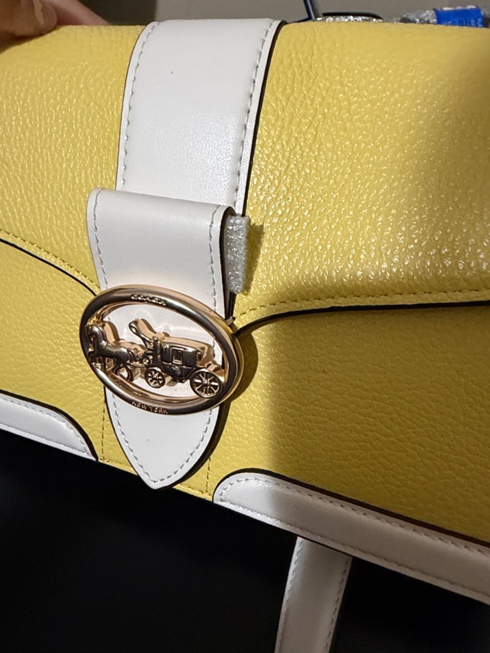 Coach Georgie Shoulder Bag in Retro yellow/chalk. (NEW) never worn- no tags :) - Picture 8 of 9